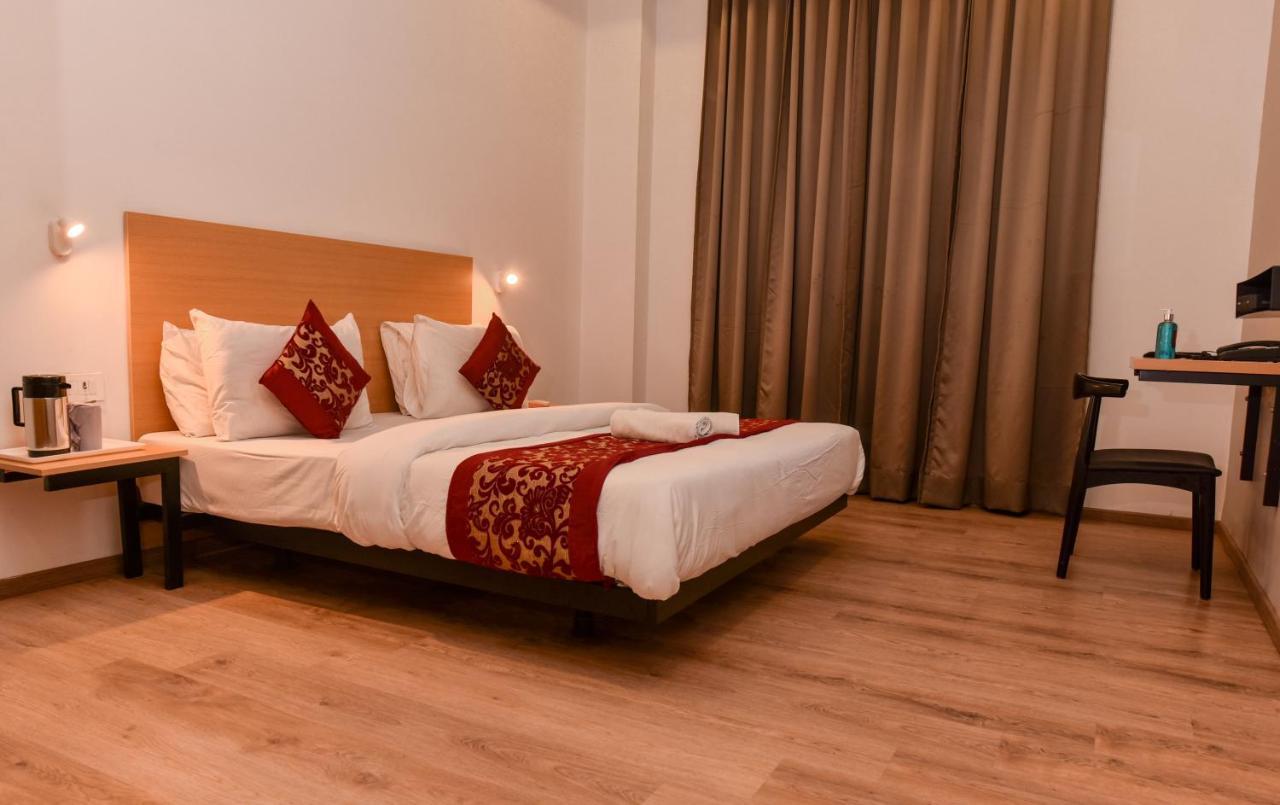Hotel Red Saffron 新德里 外观 照片