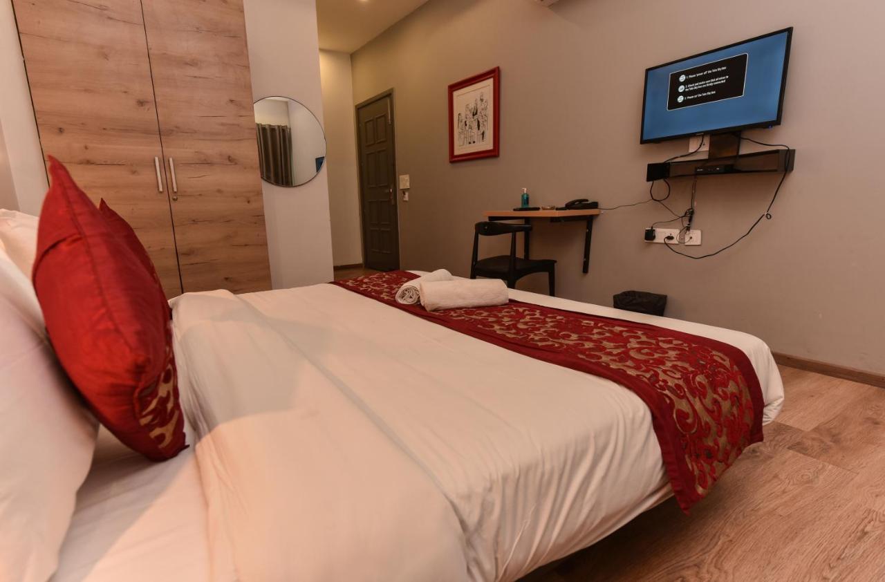 Hotel Red Saffron 新德里 外观 照片