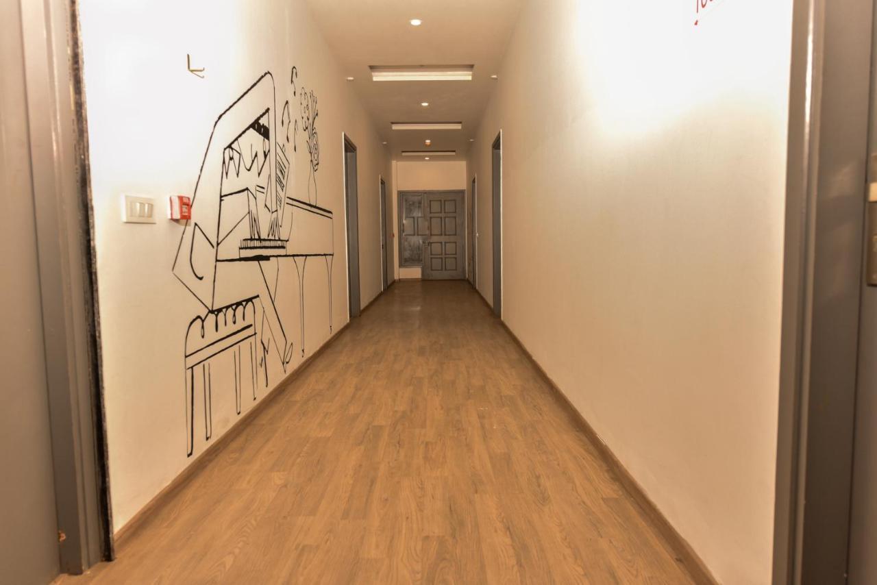 Hotel Red Saffron 新德里 外观 照片