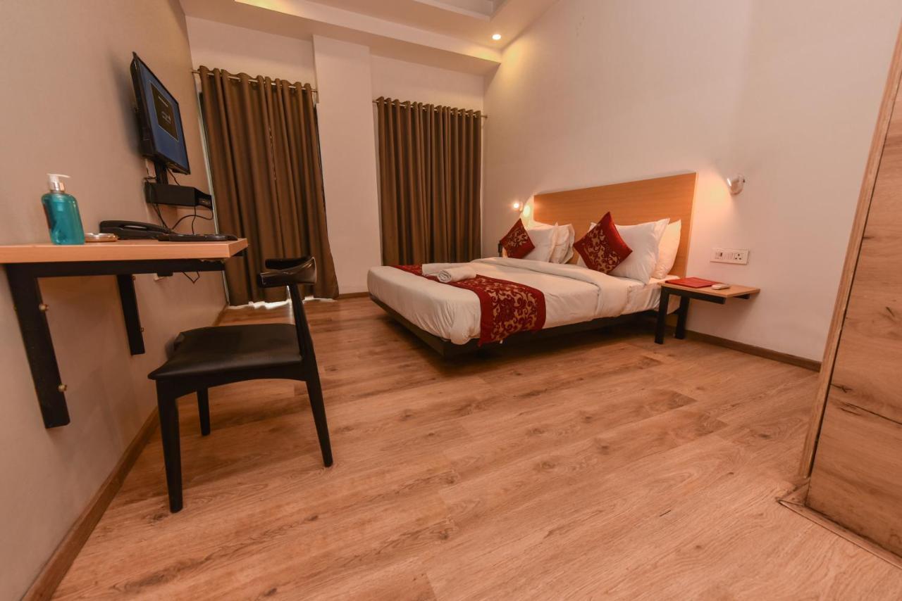 Hotel Red Saffron 新德里 外观 照片